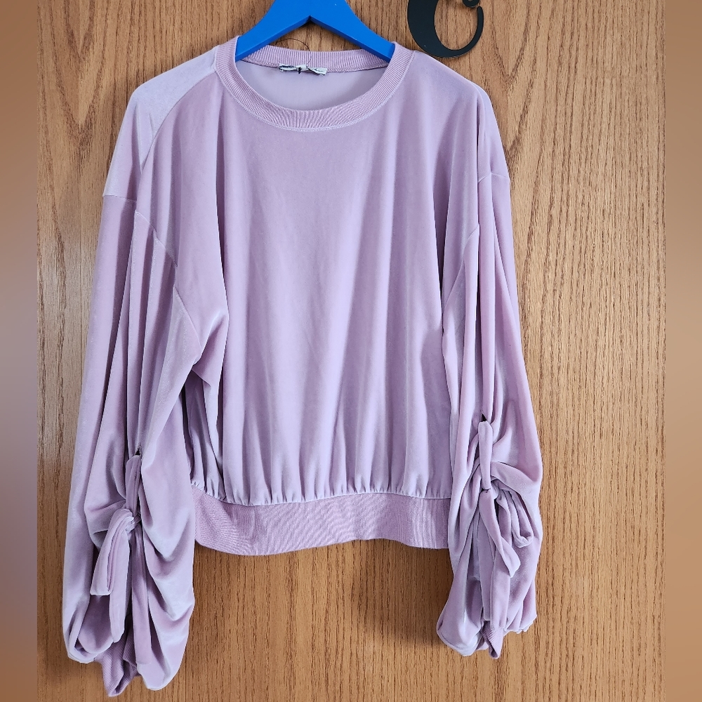 Velour Light Pink/Purple Pullover